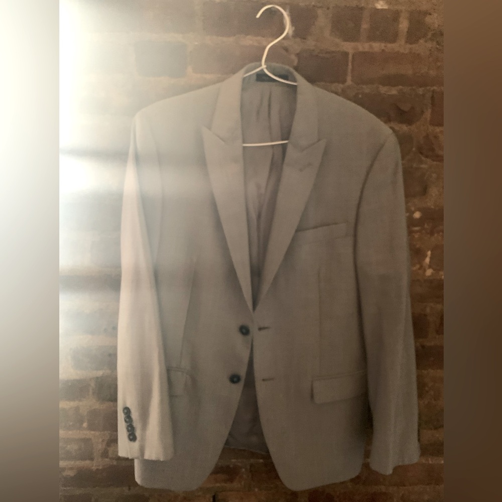 Calvin Klein Classic Suit Jacket amazing tailoring in Grey